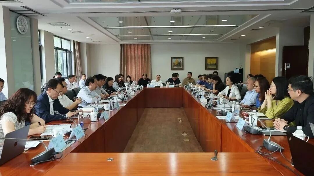 爱佑慈善基金会出席“夯实‘十五五’、展望2035，促进儿童福利高质量发展座谈会”